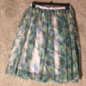 midi skirt with tulle floral overlay - size S